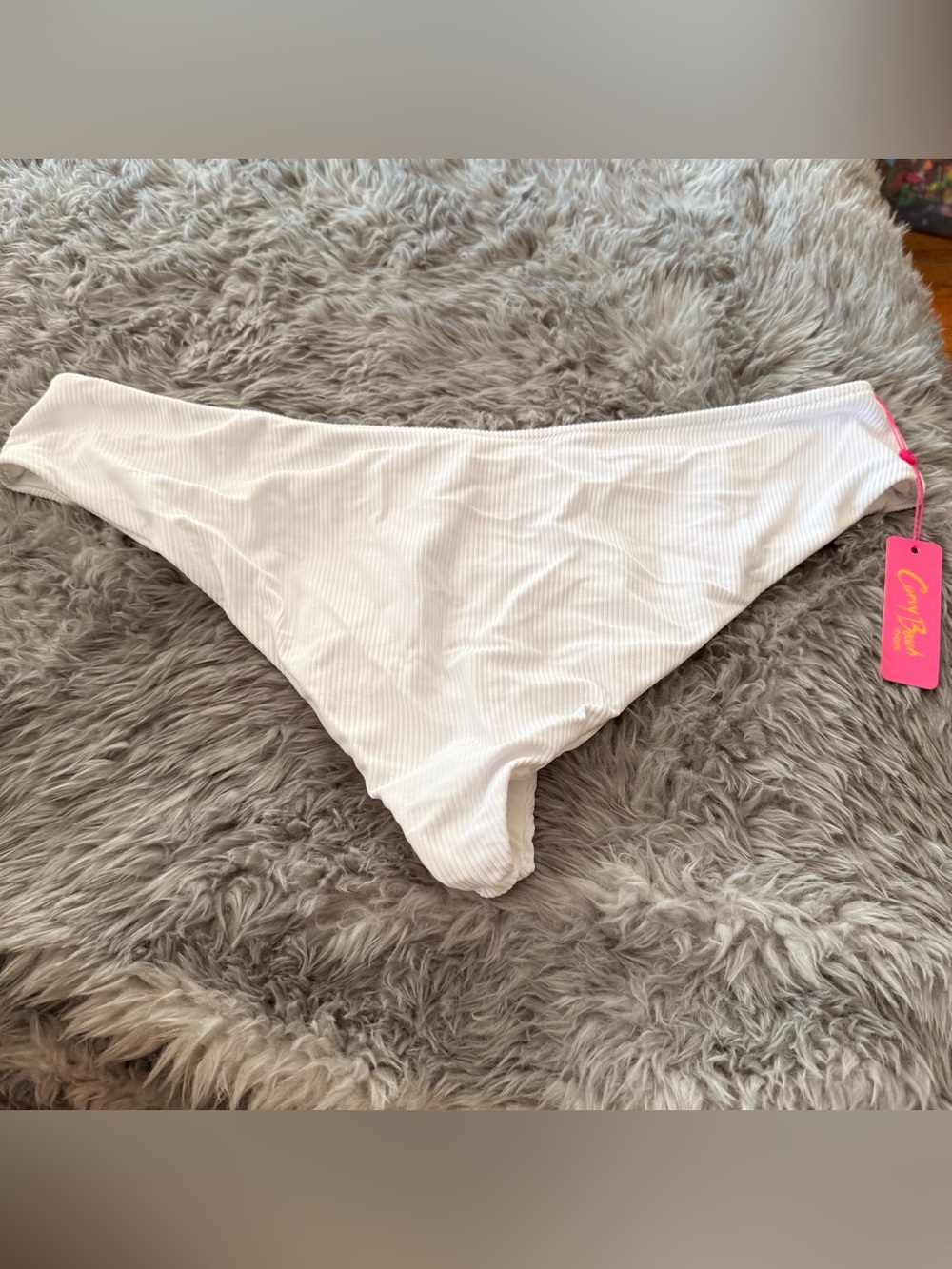 Curvy Beach white rib cheeky bottom 3x